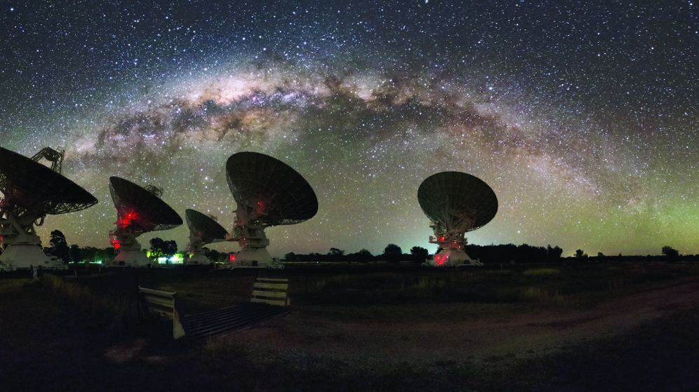  ¡Contacto! : Astrónomos detectan una señal de radio de afuera de la galaxia Las-senales-espaciales-que-llegan-desde-millones-de-kilometros-y-nadie-sabe-por-que