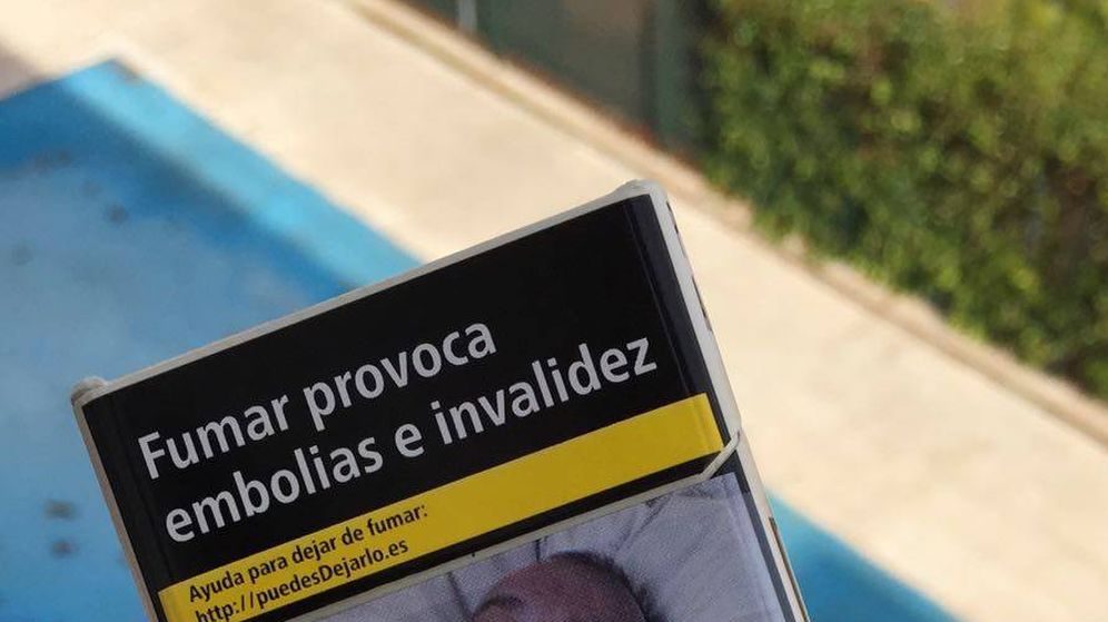 Resultado de imagen de Un residente de Boiro, en A Coruña, se topó con su rostro impreso en una cajetilla